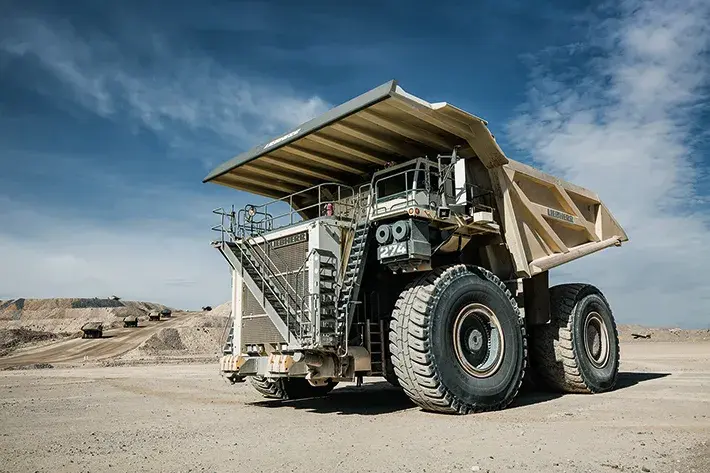 Tombereau minier Liebherr T 274 — gamme tombereaux miniers Liebherr