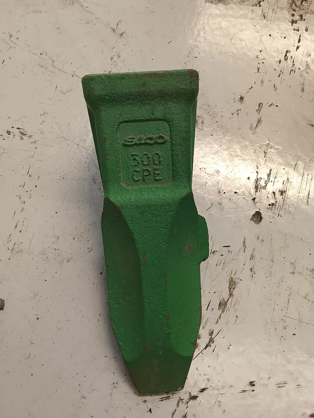 DENTS ESCO J PENETRATION ABRASION TAILLE 30