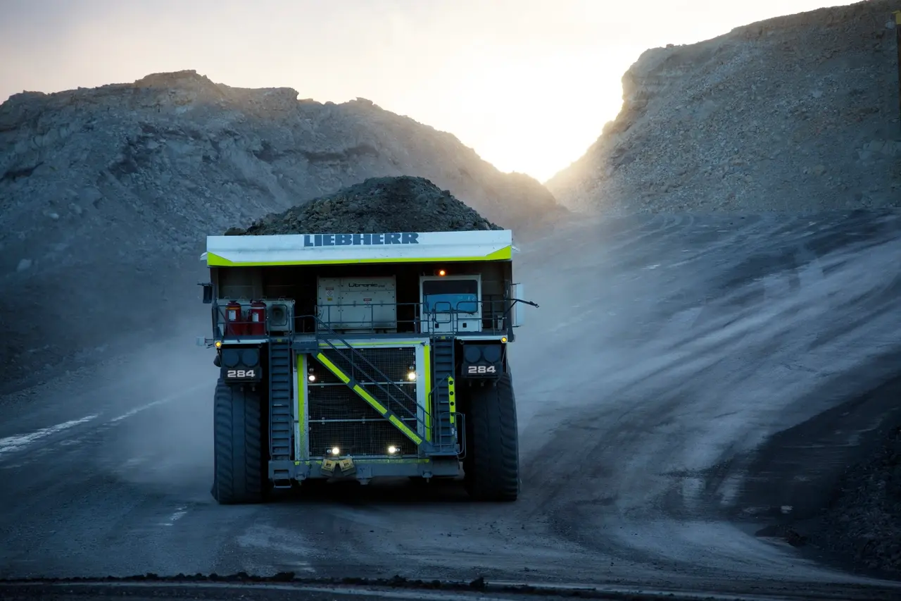 Tombereau minier Liebherr T 284 — gamme tombereaux miniers Liebherr